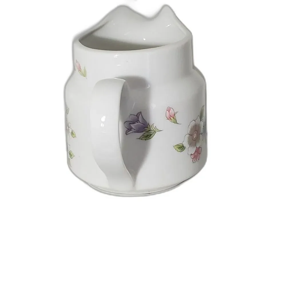 Little White Ceramic Flower Vase Purple  Flowers ~ Vintage~